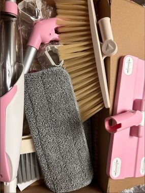 Pink Mini Spray Mop Montessori Toys Pretend Play Cleaning Tool for Toddlers